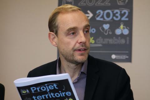 Oliver Gacquerre lors du vote du projet de territoire décembre 2022 Agglomération Béthune-Bruay 